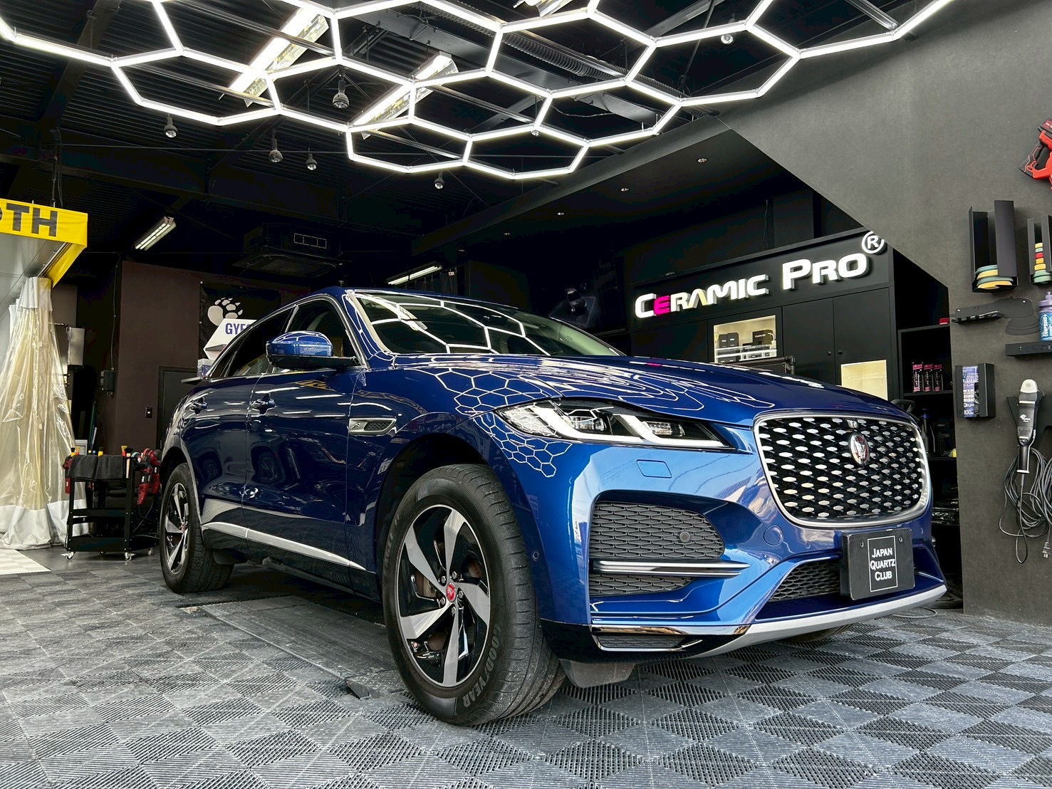 兵庫県西脇市　ジャガー