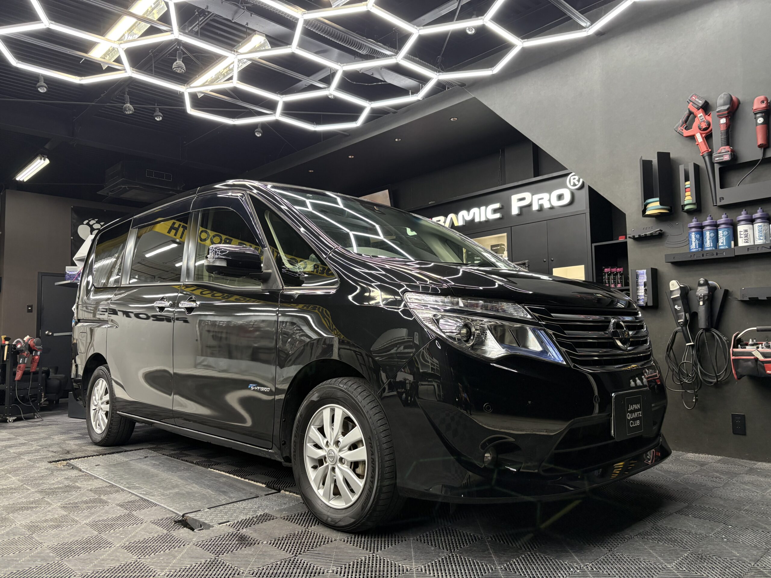 兵庫県神戸市　セレナ